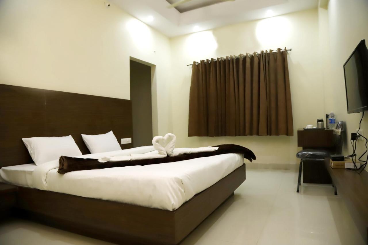 Kanha Hotel And Resort Chittorgarh エクステリア 写真